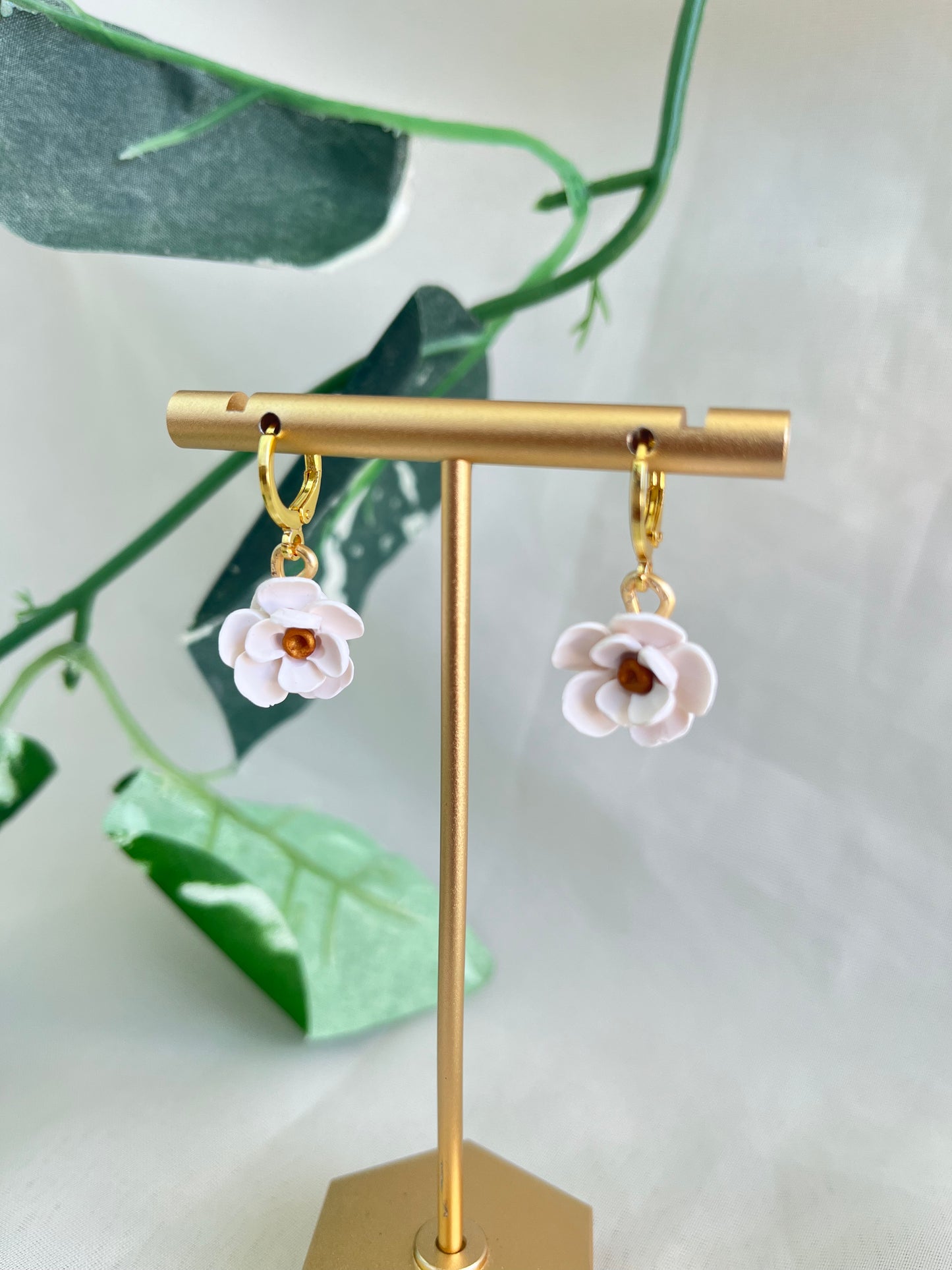 Flower earrings