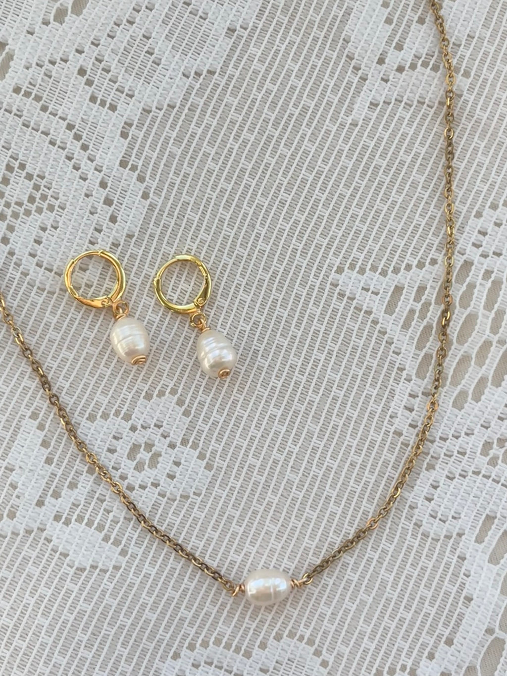 Pearly girl set in gold