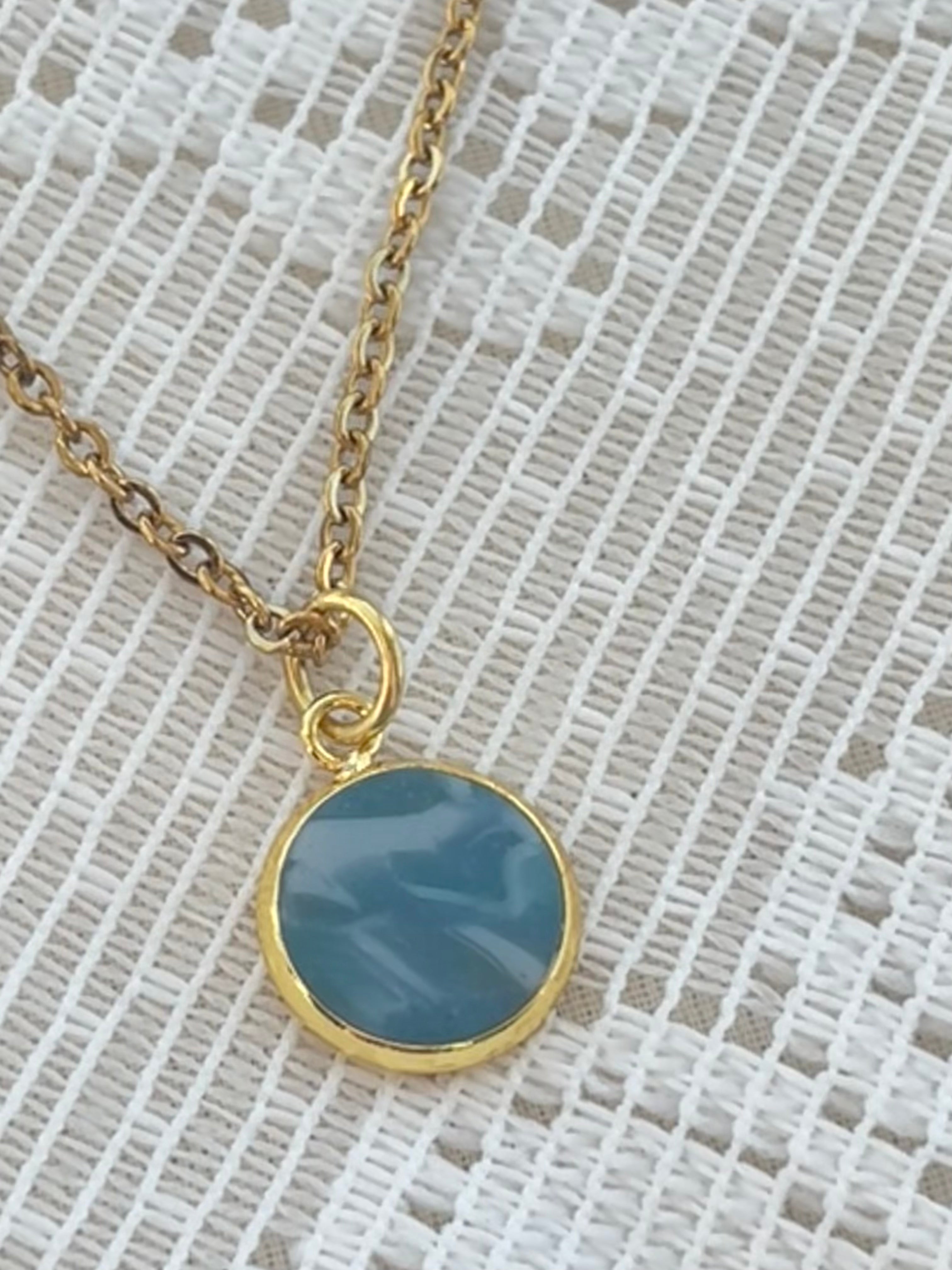 Clay pendent necklace