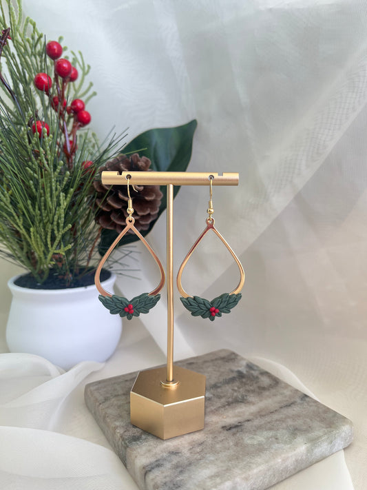wreath dangle earrings