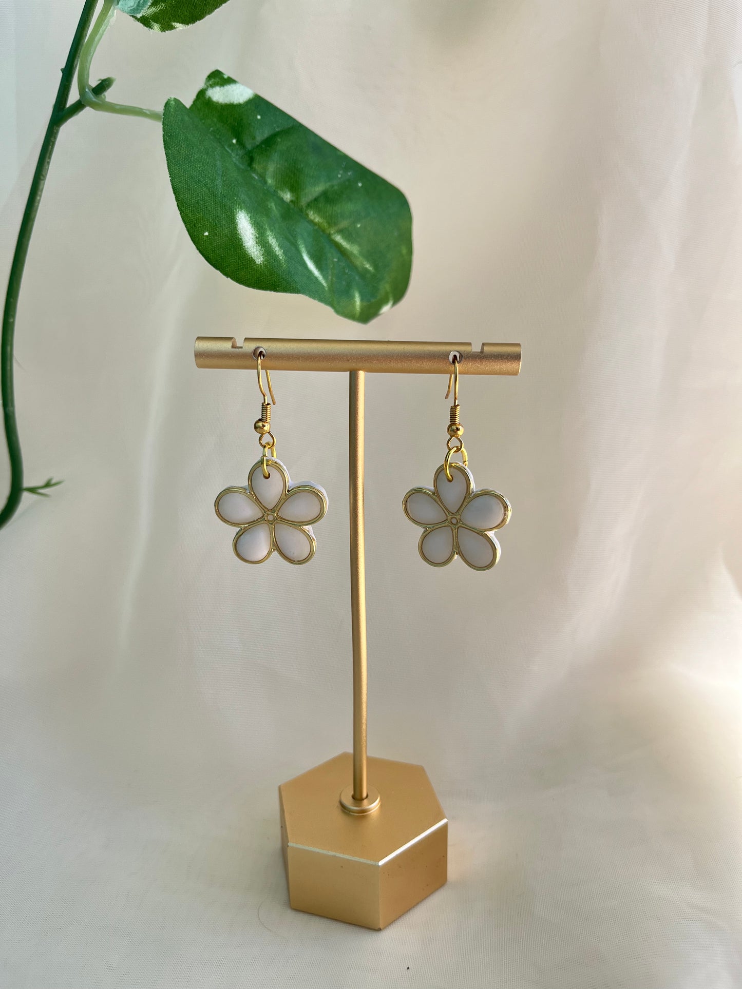 White flower earrings