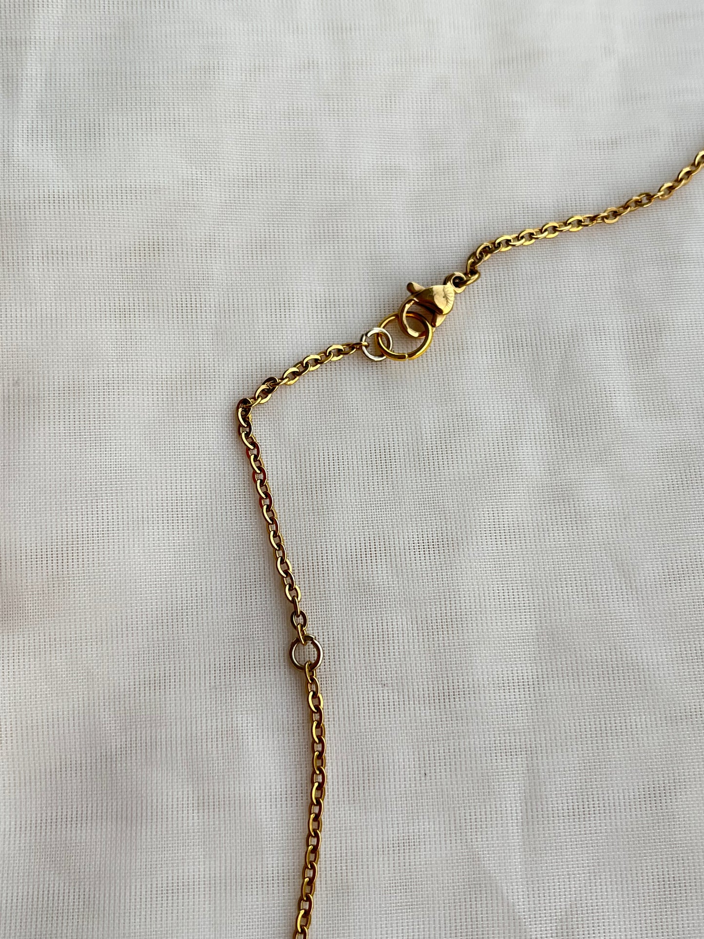 Gold heart necklace